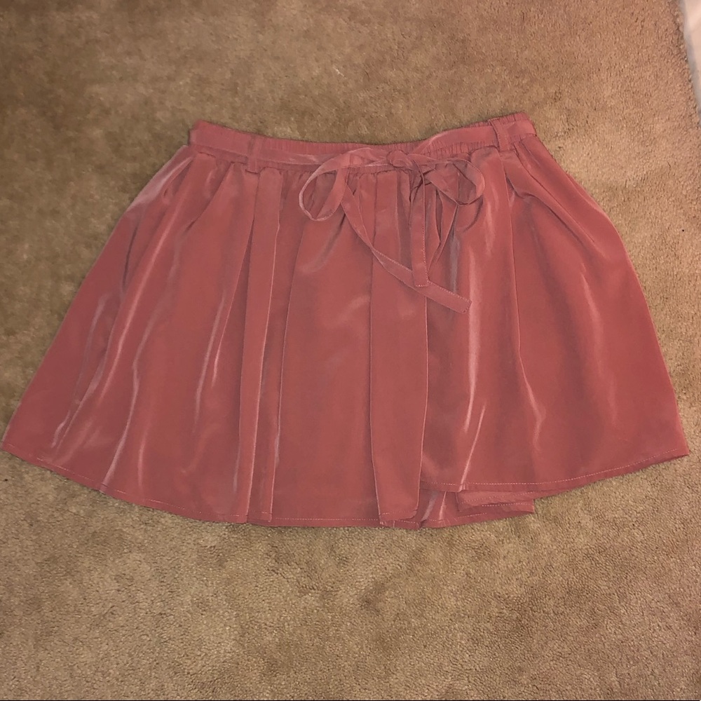 Blush skirt (XS)